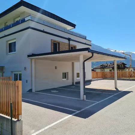 H19: Modern Wellness Retreat With Panoramic Rooftop Terrace Holiday home