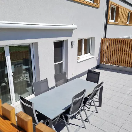H19 - Modernes 145qm, 3sz, Wellnessbereich Mit Sauna Und Dachterrasse Mit Panoramablick, Kuehlen Und Heizen Mit Geothermie * فغن