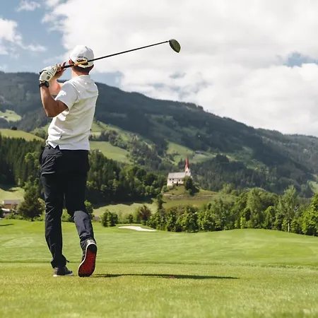 H19: Modern Wellness Retreat With Panoramic Rooftop Terrace Holiday home Fuegen