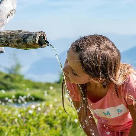 H19: Modern Wellness Retreat With Panoramic Rooftop Terrace *