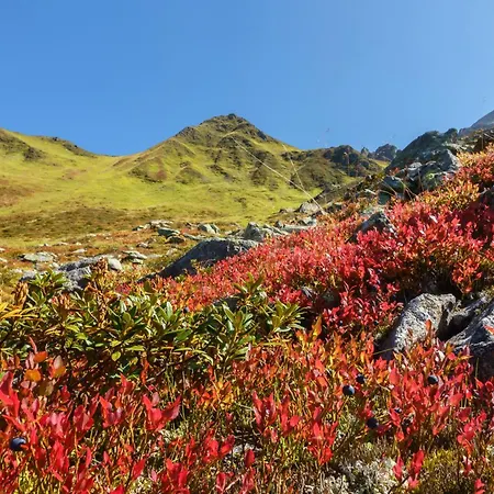 H19 - Modernes 145qm, 3sz, Wellnessbereich Mit Sauna Und Dachterrasse Mit Panoramablick, Kuehlen Und Heizen Mit Geothermie Feriehus Fügen