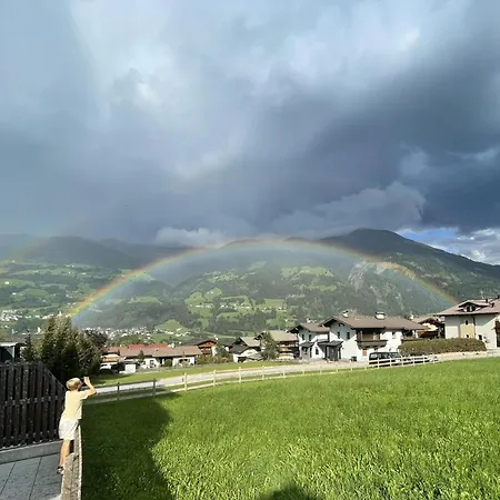 Holiday home H19: Modern Wellness Retreat With Panoramic Rooftop Terrace Fuegen