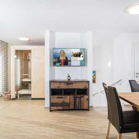 H19: Modern Wellness Retreat With Panoramic Rooftop Terrace Holiday home Fuegen