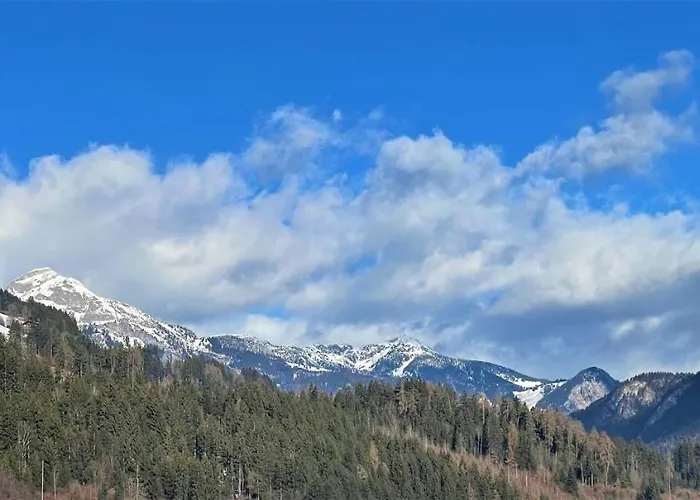 H19 - Modernes 145qm, 3sz, Wellnessbereich Mit Sauna Und Dachterrasse Mit Panoramablick, Kuehlen Und Heizen Mit Geothermie Hébergement de vacances Fügen