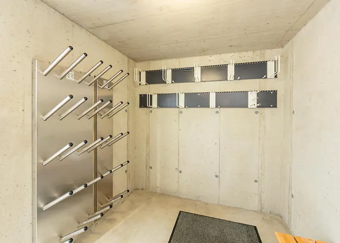 H19 - Modernes 145qm, 3sz, Wellnessbereich Mit Sauna Und Dachterrasse Mit Panoramablick, Kuehlen Und Heizen Mit Geothermie Feriehus *