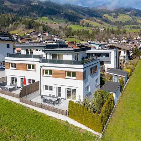 H19 - Modernes 145qm, 3sz, Wellnessbereich Mit Sauna Und Dachterrasse Mit Panoramablick, Kuehlen Und Heizen Mit Geothermie بيت للعطل فغن