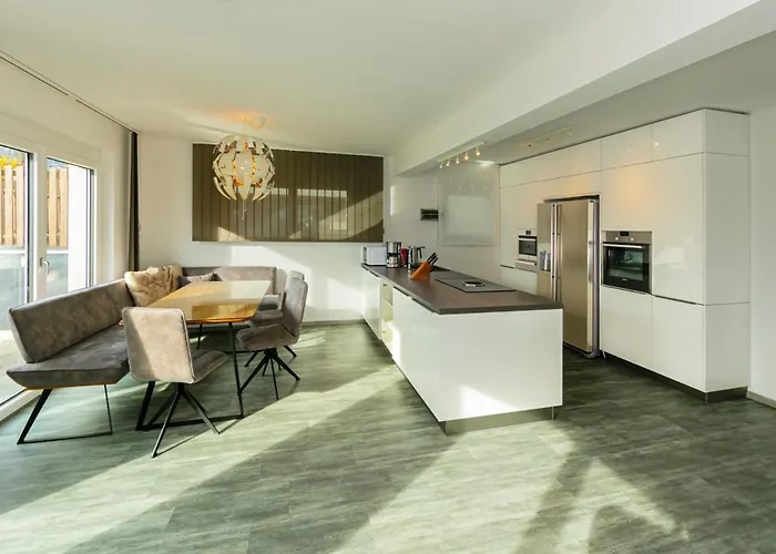 بيت للعطل H19 - Modernes 145qm, 3sz, Wellnessbereich Mit Sauna Und Dachterrasse Mit Panoramablick, Kuehlen Und Heizen Mit Geothermie *