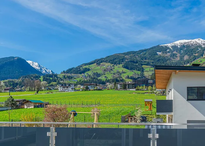 H19 - Modernes 145qm, 3sz, Wellnessbereich Mit Sauna Und Dachterrasse Mit Panoramablick, Kuehlen Und Heizen Mit Geothermie فغن